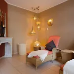 Palace 5*