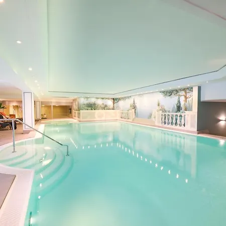Palace 5* Berlín