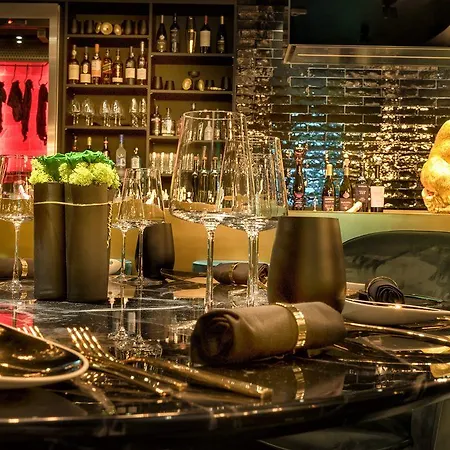 Palace 5* Berlín